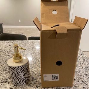 H&M Home Porcelain Gold Soap Dispenser